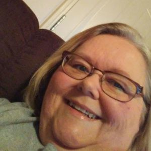 Meet your Posher, Justine